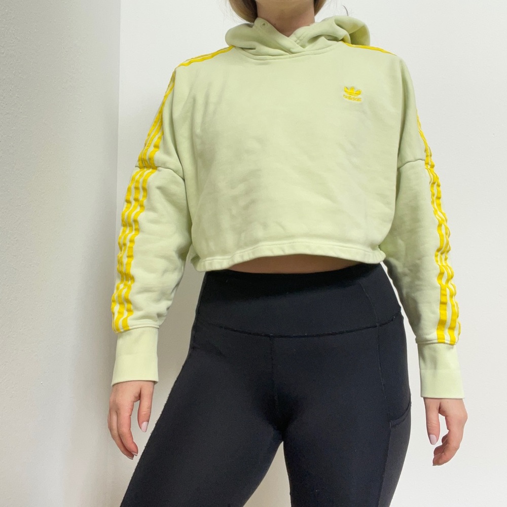 ADIDAS ⚡️ CROPPED HOODIE